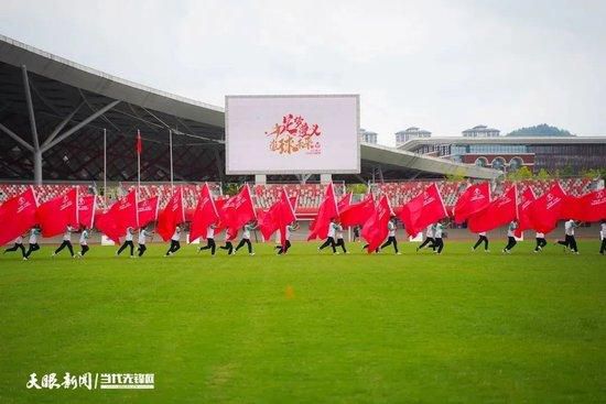 福法纳现在已经进行了少量的训练，法国人的回归只会阻碍查洛巴的出场机会。